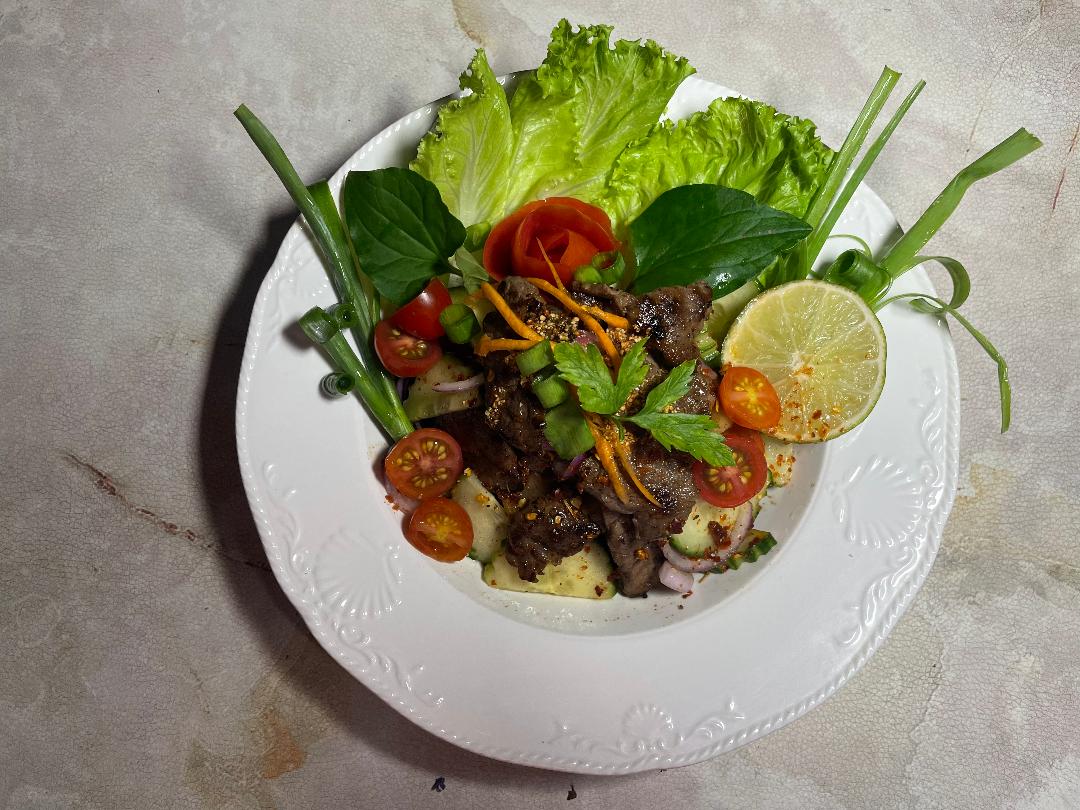 Grilled Beef Salad **